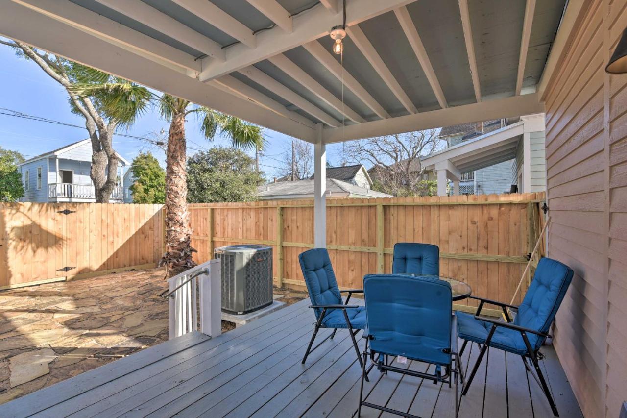 Bright Galveston Cottage Close To Beach And Strand Exteriör bild