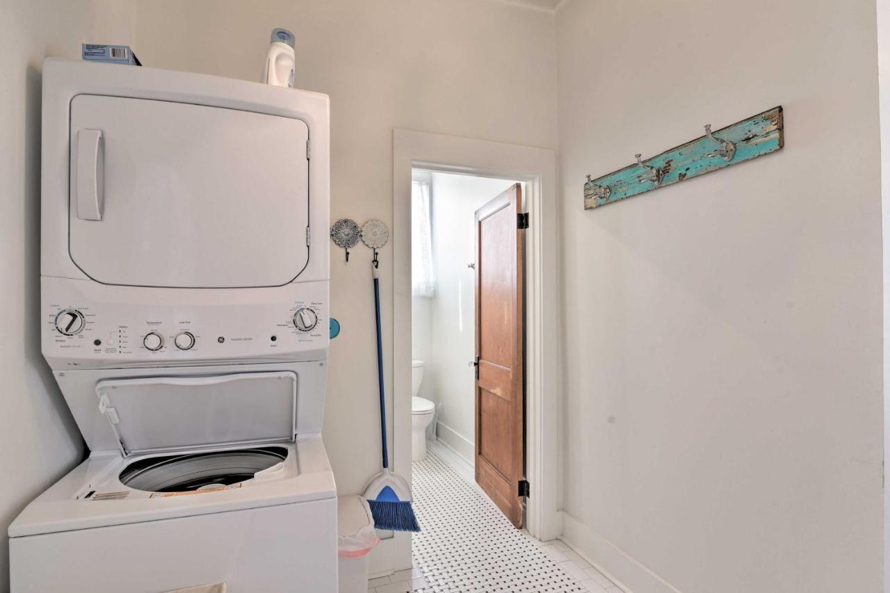 Bright Galveston Cottage Close To Beach And Strand Exteriör bild