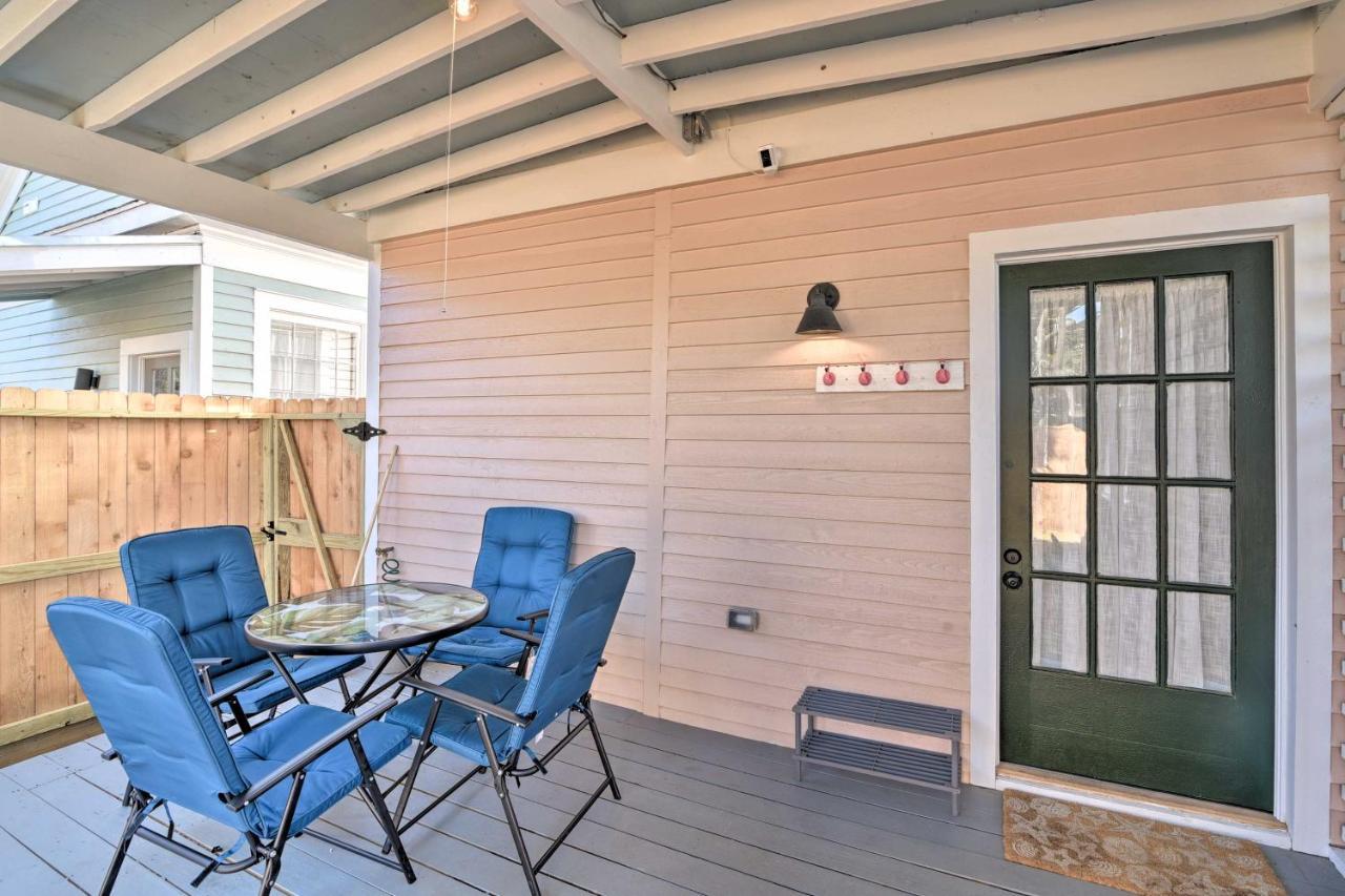Bright Galveston Cottage Close To Beach And Strand Exteriör bild